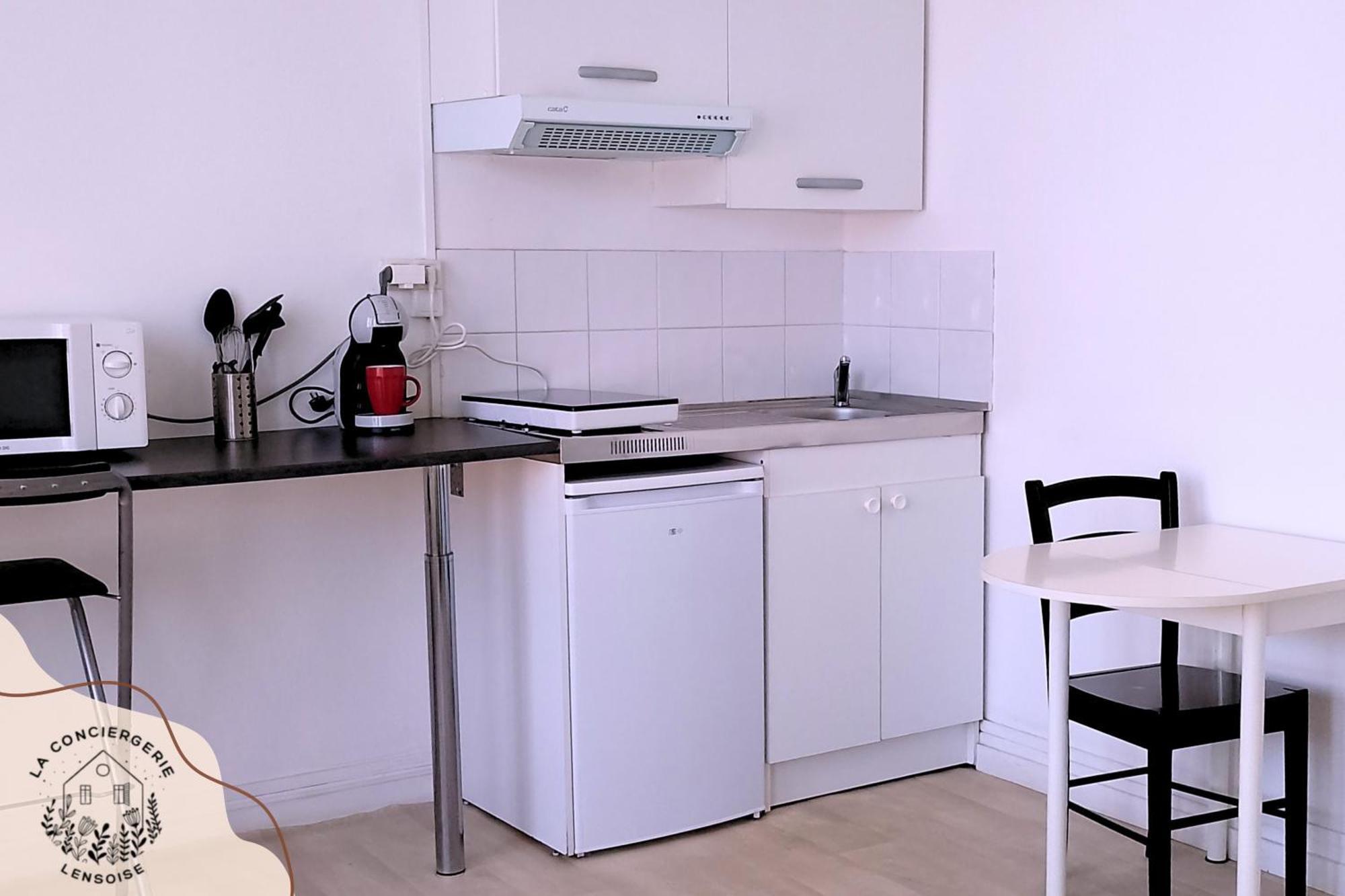 Apartment Cook 3